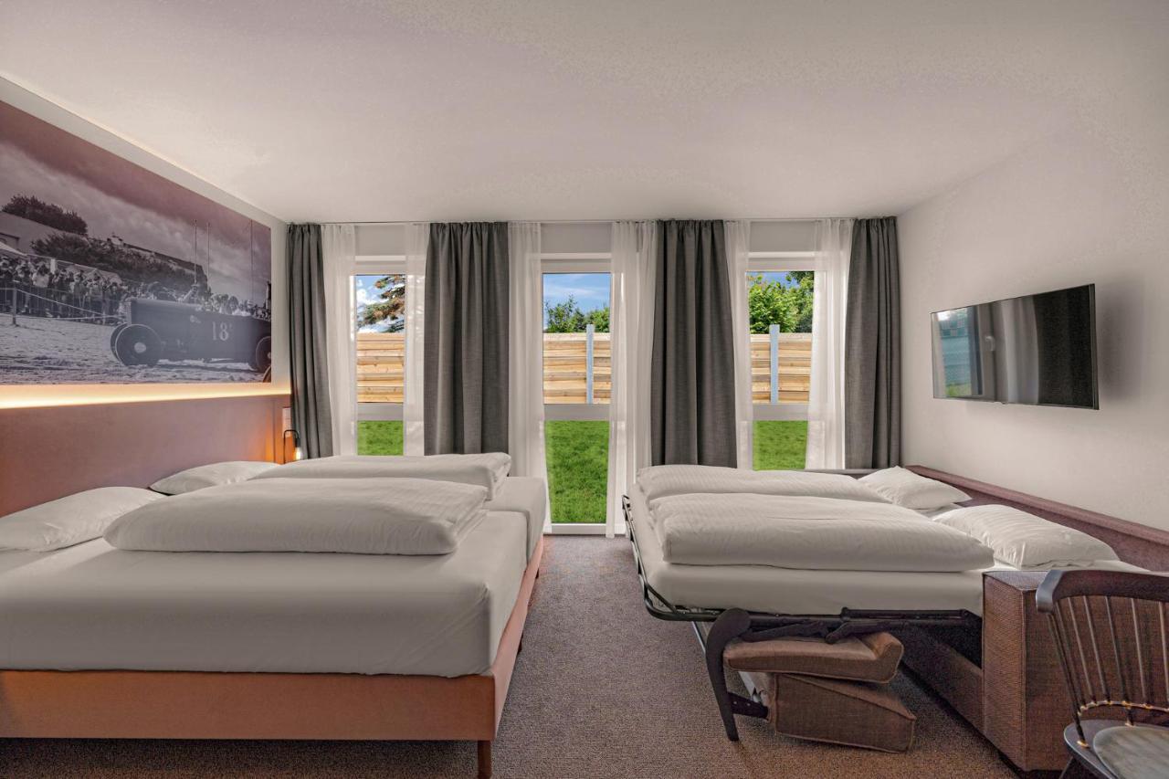 Zuendwerk - Motel Strasshof an der Nordbahn Dış mekan fotoğraf